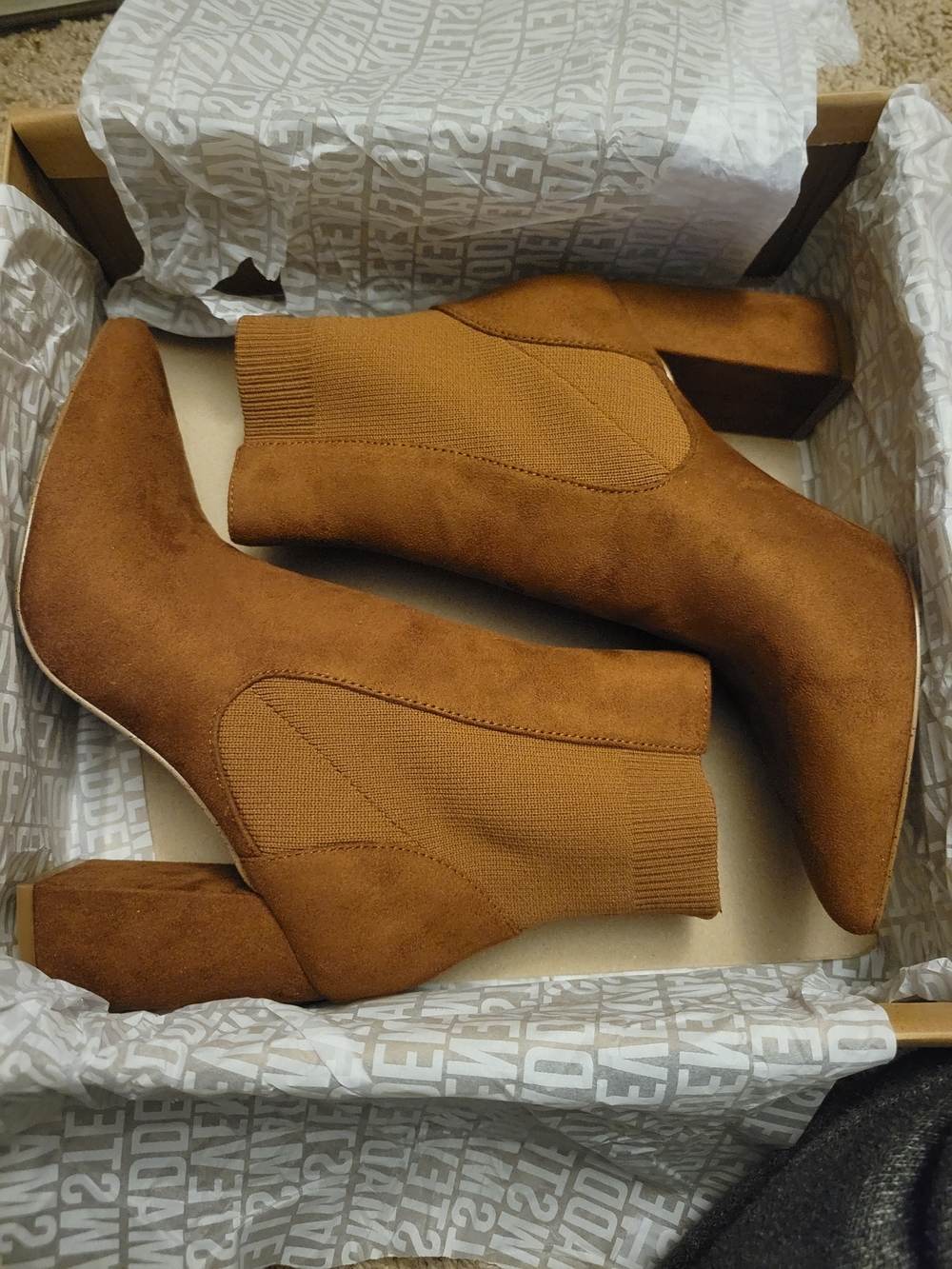 Steve Madden "Reesa" Tan Suede Pointed Block Heel Ankle Booties
